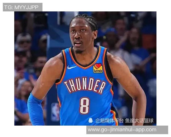 兰德尔赞麦丹在联防中表现突出防守范围广泛堪称优秀护筐者